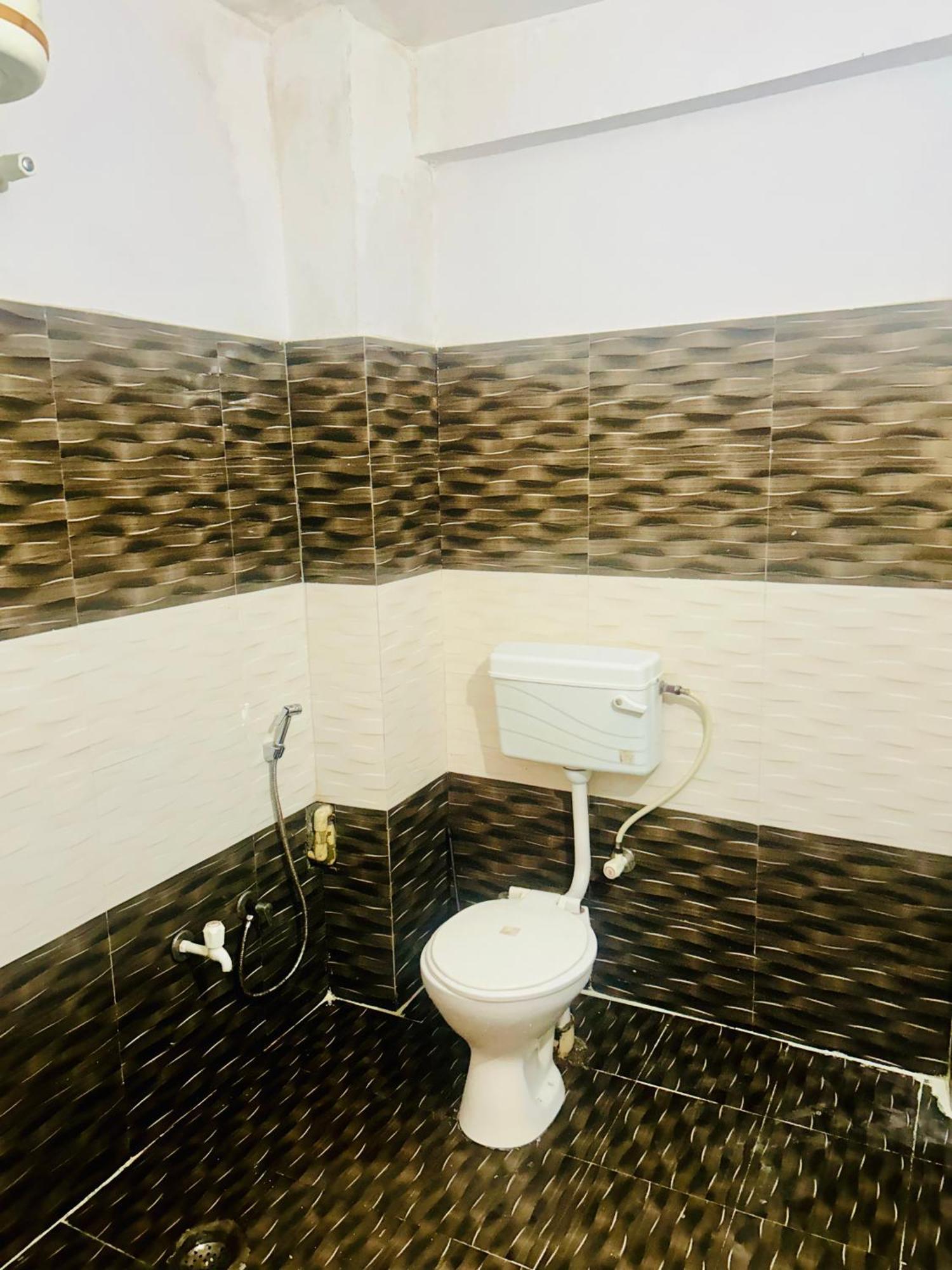 Sainik Guest House 500Mtr From Medanta Hospital Лакнау Екстериор снимка